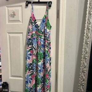 Floral FlowyMaxi Dress with Adjustable Spaghetti Straps